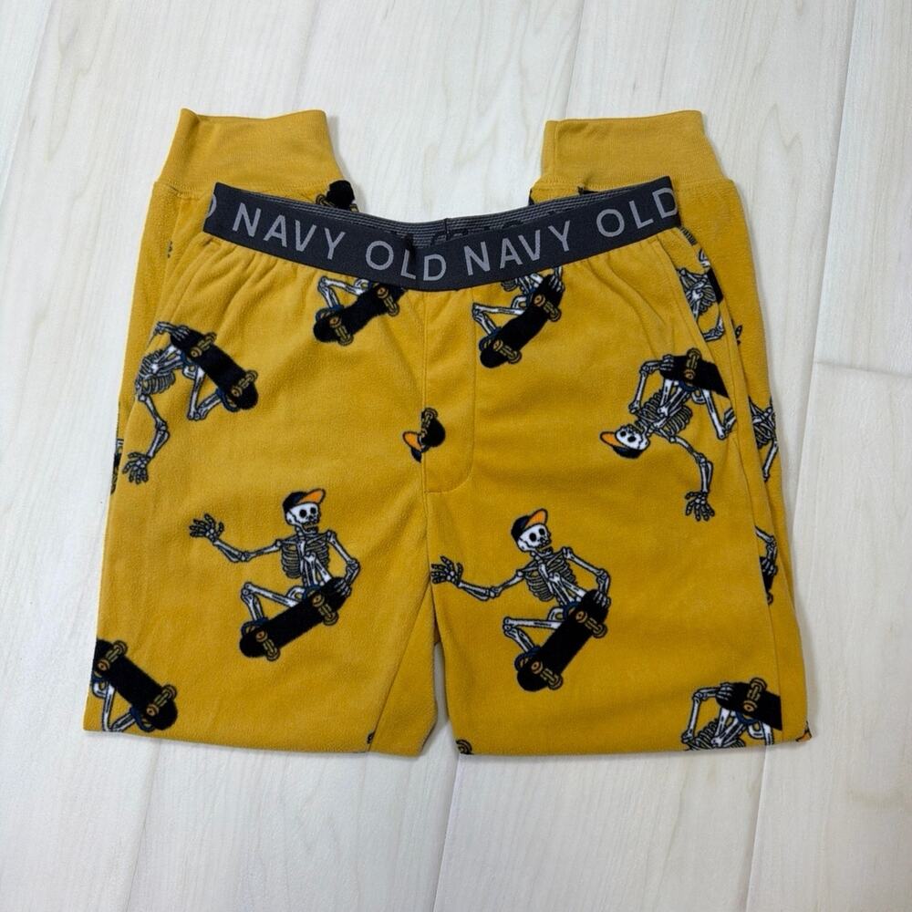 Old Navy Boy's Skeleton Skateboard Pajama Pants